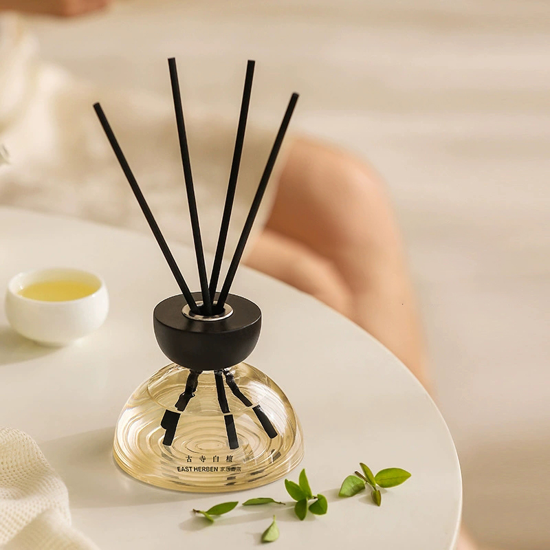200ml Riet Diffuser Fles met E - Home Fragrance Jasmine & Yuzu Porcelain Diffuser recensie en prijs