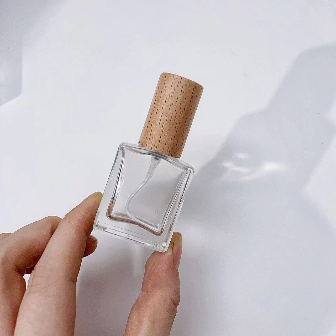 10Ml Transparante Dikke Glazen - Perfume Atomizer Travel recensie en prijs