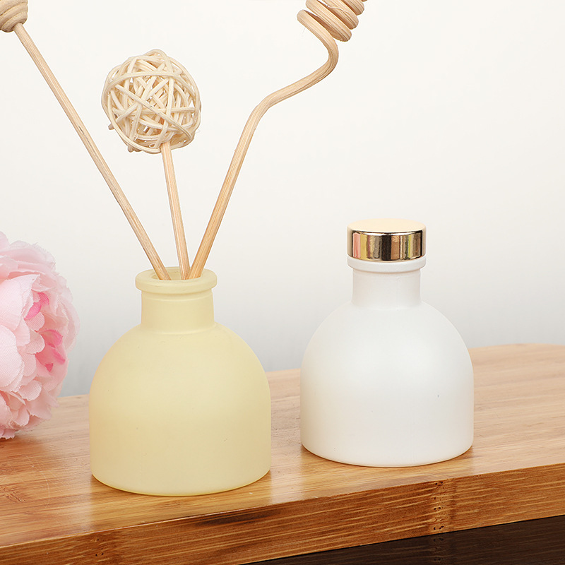 1pc 50ml Lege Roze/Wit/Geel/Zw - Home Fragrance Perfume recensie en prijs